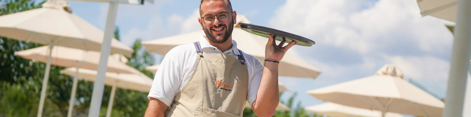 bar staff on pool service