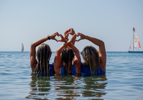 beach girls